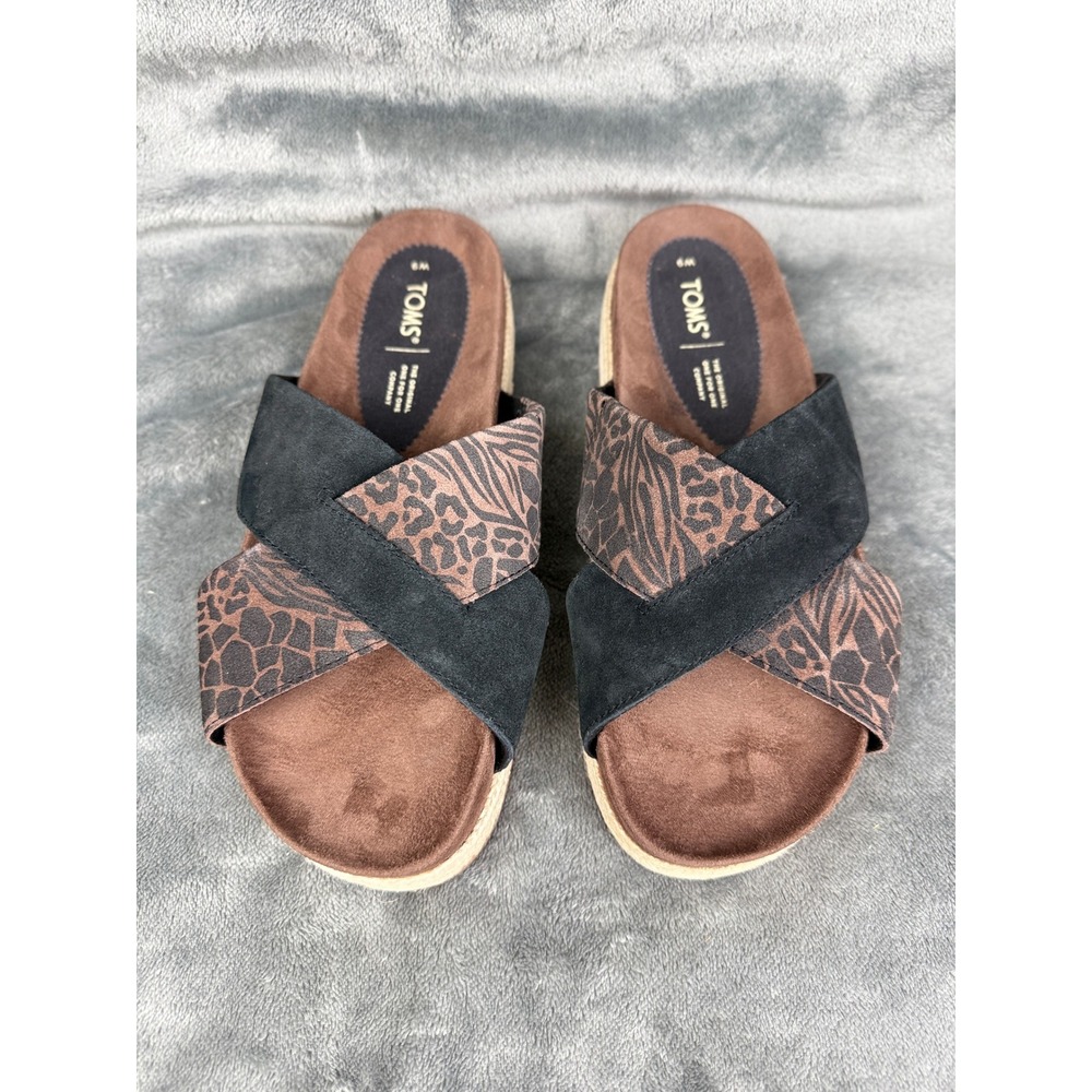 TOMS Women's Cross Strap Slide Sandals, Animal Print Detail,‎ Casual Comfort